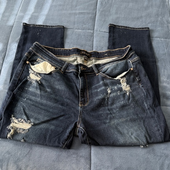 Judy Blue Denim - Judy Blue Women's Boyfriend Fit Jeans - Dark Blue